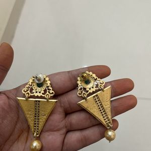 Kundan Earings