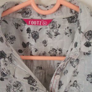 3/4th Sleeves Women's shirt rarely used in good condition.