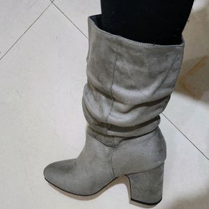 Classy Grey Mid Top Heeled Boots