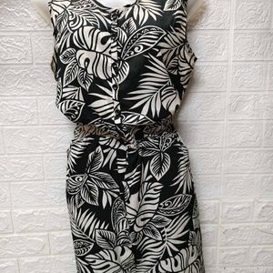 Printed Jumpsuit For Medium Size Women