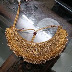 Golden Maangtika And Necklace