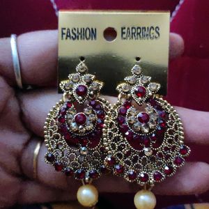 Maroon Colour Party Wear Earrings