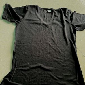 Black T Shirt From Sss V Neck