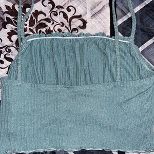 sea green crop top