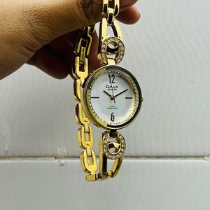 Golden Diamond Watch With Cell