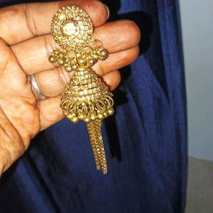 Golden Jhumke