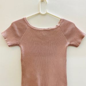 Round Neck Top In Blush Pink