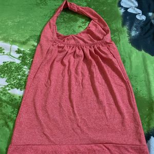 Sleeveless halter neck