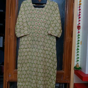 Premium Quality Fancy Colour Kurti