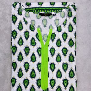 💚🤍💛 Cotton Kurti