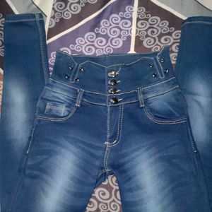 Womens' Jeans