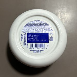 Nivea Soft Moisturising Cream