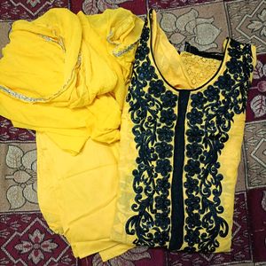 Kurta With Chudidaar And Dupatta