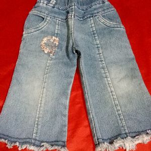 Baby Girls Stylish Straight Pant Jeans