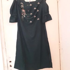 Bottol Green Kurti