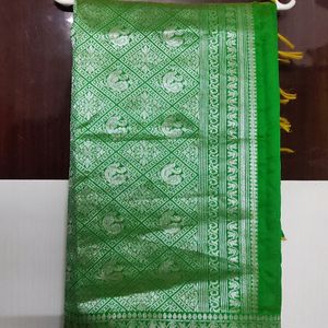 Green Silk Saree With Blouse