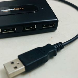 USB hub 4 In 1