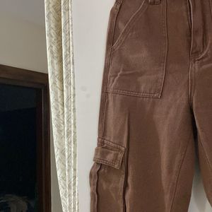 Urbanic Brown Cargo Pants