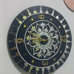 Handmade Lippan Art Wall Clock