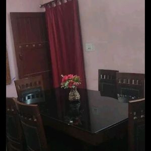 Dinning Table With 6 Chair