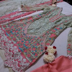 Pakistani Embroidery Work Suit Set