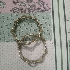 Jewelry  Bangles 2 Pair Of Earng