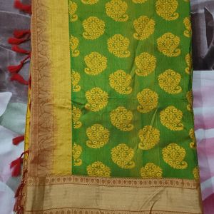 Silk Saree Printed With Red Border