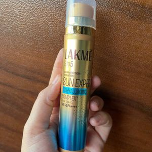 LAKME Sun Expert 1% Hyaluronic Gel Sunscreen SPF 5