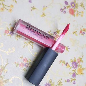 🆕🎀 Ronzille Lipstick 💄