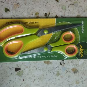 2pcs Scissors ( Big & Small Combo) Multicolor