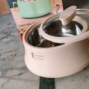 Sanjeev kapoor Flora Gold Casserole 1650ml