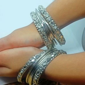 30 Rs Off Brand New Kids Bangle Set