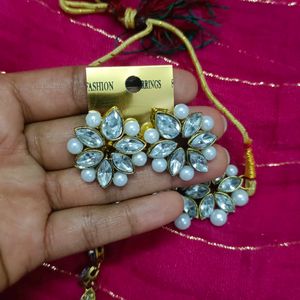 Pearl Kundan Jewellery Sets