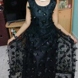 Onedy Sale Butteefly Black Gown .