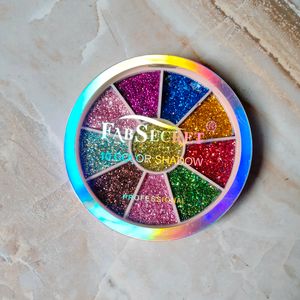 New Pressed Glitter Palette