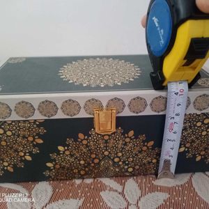 Golden Green Colour Multipurpose Cardboard Storage