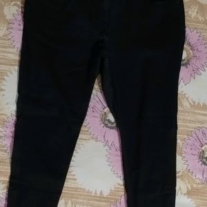 Black Roadster Skinny Jeans