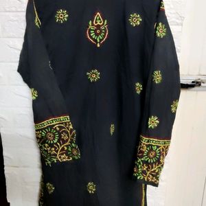 Short Kurta with Beautiful Thread Work