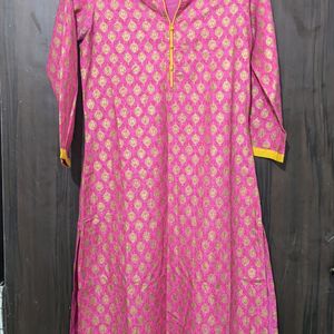 Pink & Gold Printed Kurti