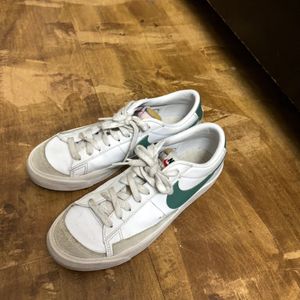 nike blazer sneakers