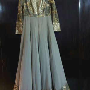 SGolden Sequinns - Embroidery Full Sleeves Gown