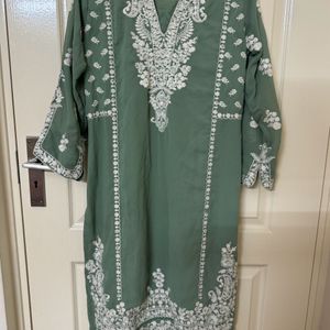 Embroided Green Kurti Set