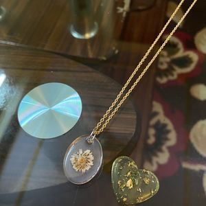 Resin Necklace & Pendants