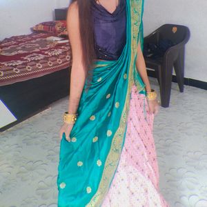 Lehnga Choli With Ruptta