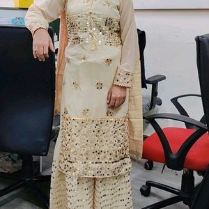 Shara Kurti Set