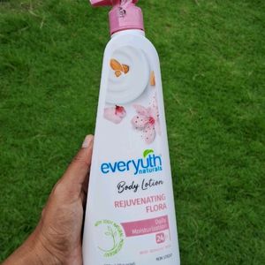 Everyuth Naturals Rose Body Lotion