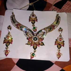 Multicolored Diamond Jewellery Set