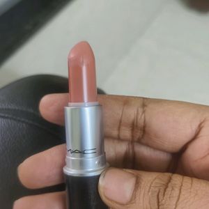 Mac Lipstick - Kinda Sexy