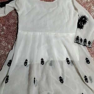 Short Kurti