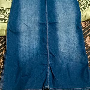 Stretchable Denim Skert